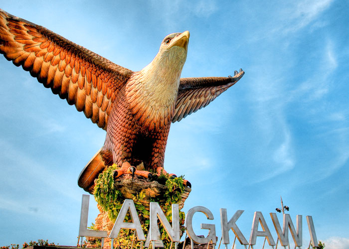 Credit to: http://naturallylangkawi.my/MY/Eagle_Square