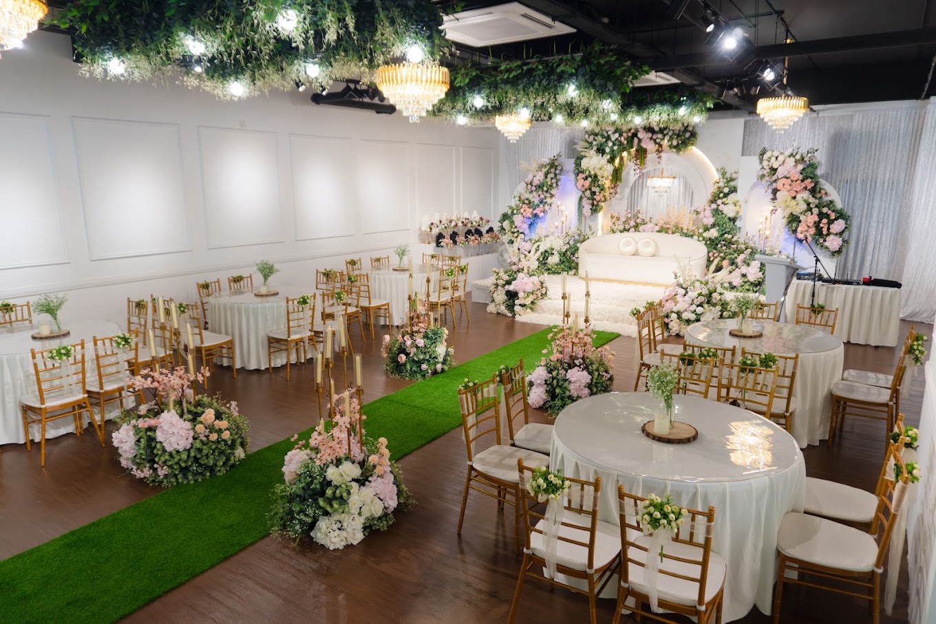 Awan Space Garden Hall Wangsa Maju